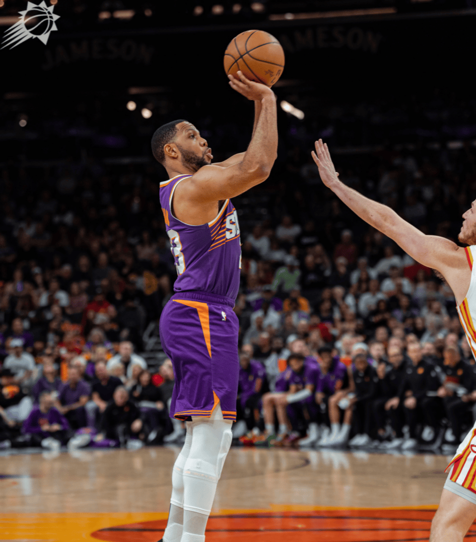 布克快攻破拒,为球队赢下激烈比赛!的简单介绍 布克快攻破拒,为球队赢下激烈比赛!的简单介绍